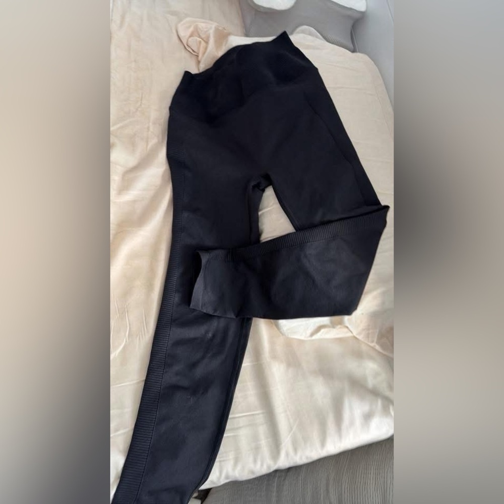 Aerie Black Leggings